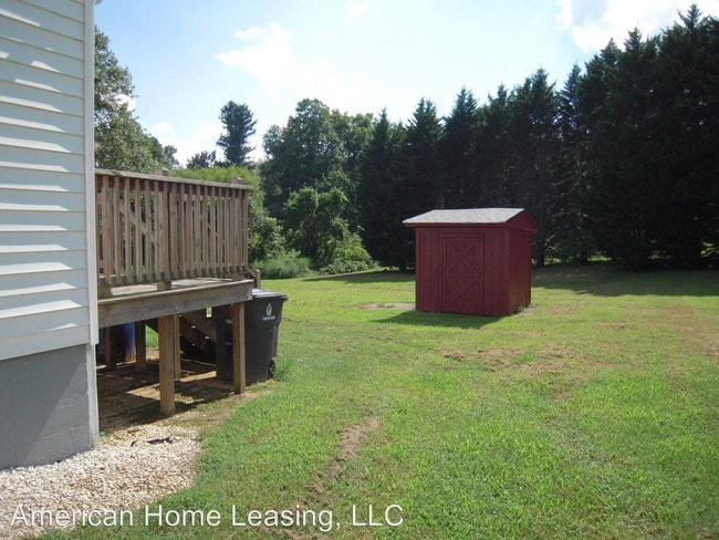 Building Photo - 4520 Old Lexington Rd