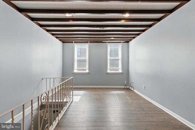 Foto del edificio - 708 S Randolph St