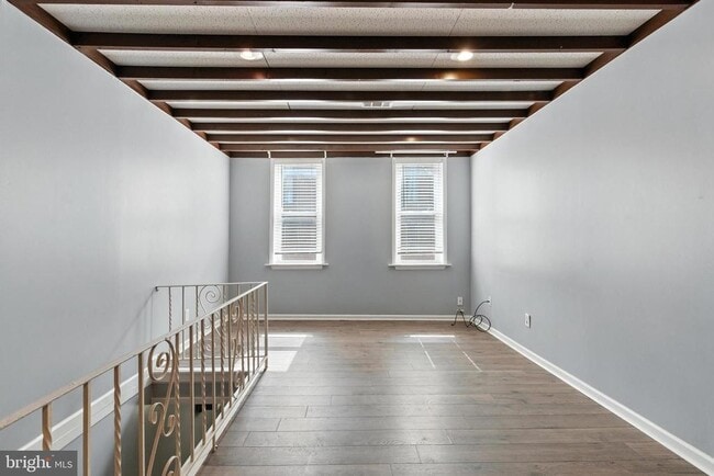 Building Photo - 708 S Randolph St