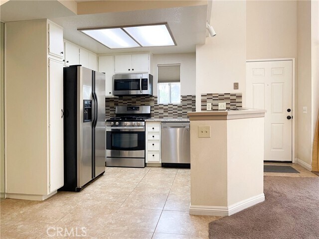 Building Photo - 28873 Canyon Point