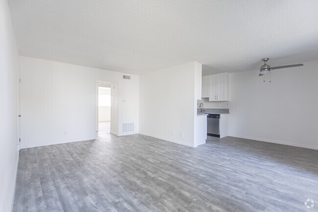 2HAB, 1BA - 898SF - Sala de estar - North Park Apartments