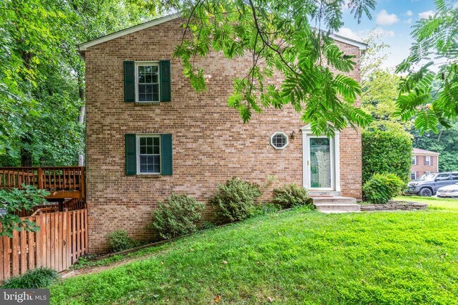 Foto del edificio - 6414 Old Scotts Ct