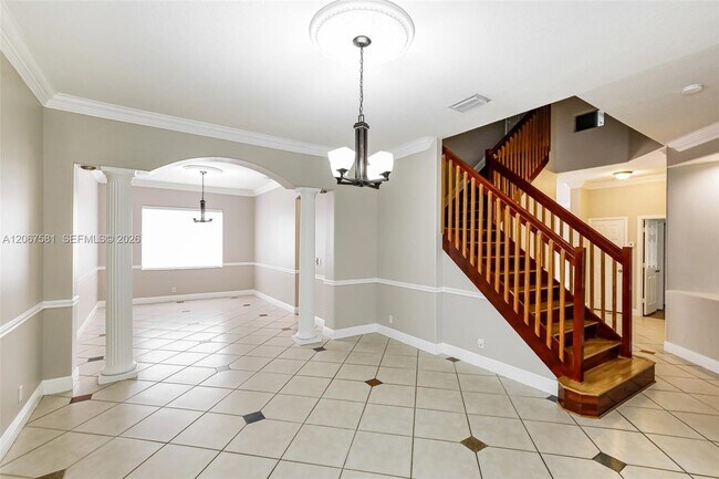 Foto del edificio - 16324 SW 15th St