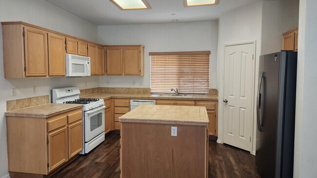 Foto del edificio - 3991 Mission Peak