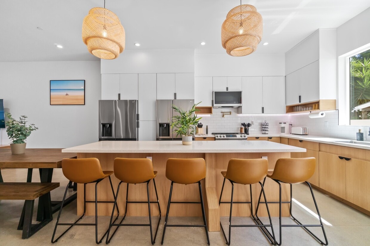 Photo - 3917 Inglewood Blvd (Los Angeles, CA)