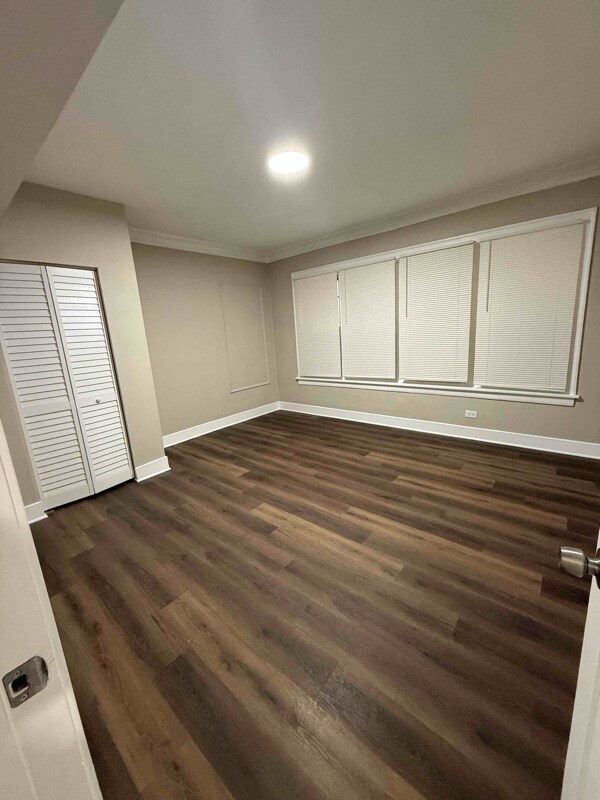 Foto del edificio - 8010 S Phillips Ave