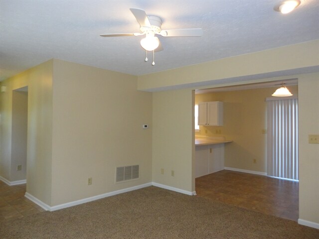 Building Photo - 5916 Doverton Dr