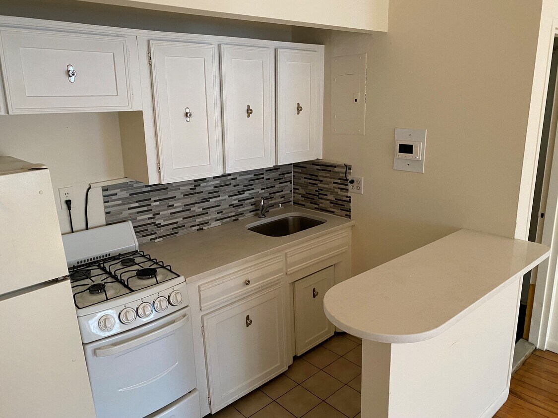 Foto del edificio - Brooklyn Heights One Bedroom