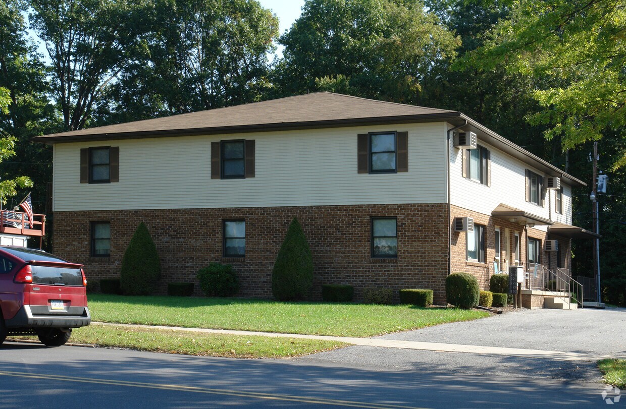 10121032 Westminster Dr, Williamsport, PA 17701 Apartments in