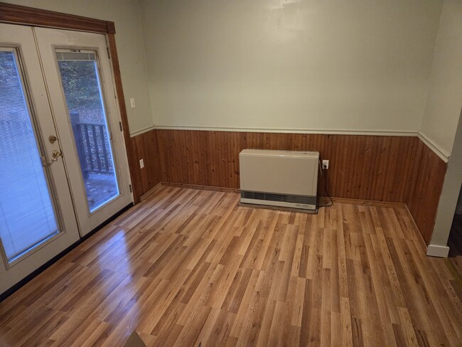 Foto del edificio - 495 Carter Hill Rd