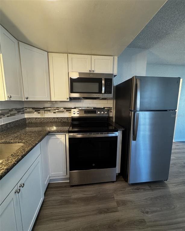 Foto del edificio - 1142 Sunset Point Rd