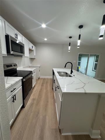 Foto del edificio - 728 Hilltop Cir