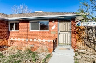 Building Photo - 4326 Raritan St