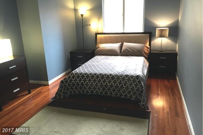 Bedroom - 1211 S Eads St