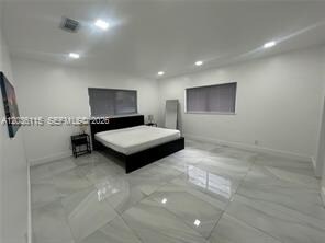 Foto del edificio - 1060 Tyler St