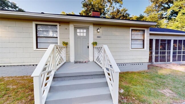 Building Photo - 3881 Gober Rd