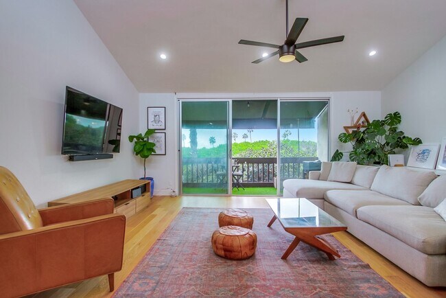 Foto del edificio - 6455 La Jolla Blvd