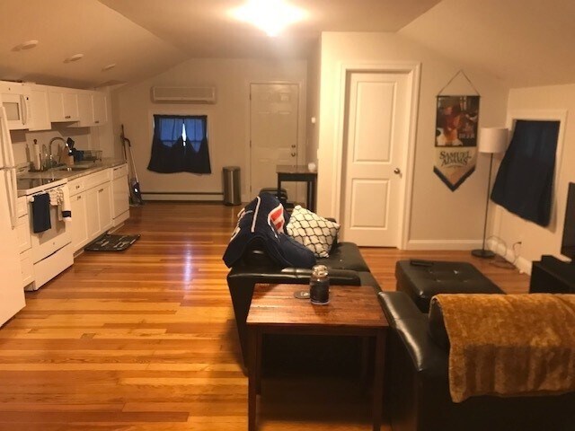 Foto del edificio - 3 Cornell St