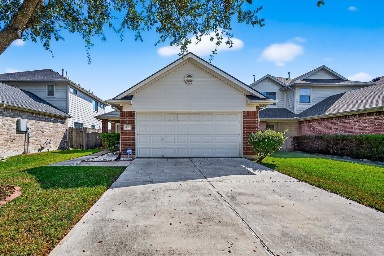 Foto principal - 14235 Stone Cottage Ln