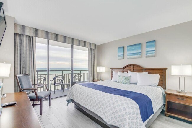 Foto del edificio - 2710 N Ocean Blvd