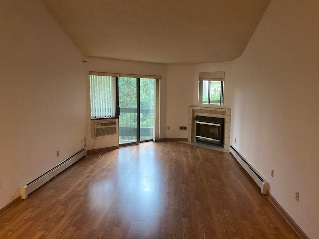 Foto principal - 7621 Edinborough Way