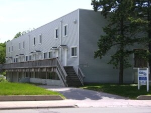 Primary Photo - 3222 Lincoln Way