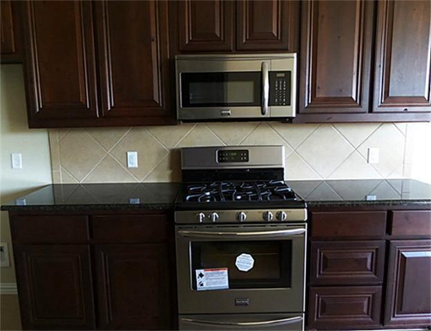 Building Photo - 4628 Ladyfern Way