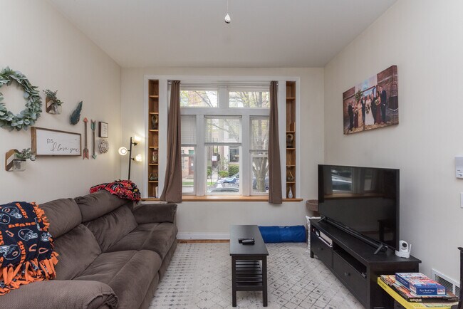 Foto del edificio - 2702 W Thomas St