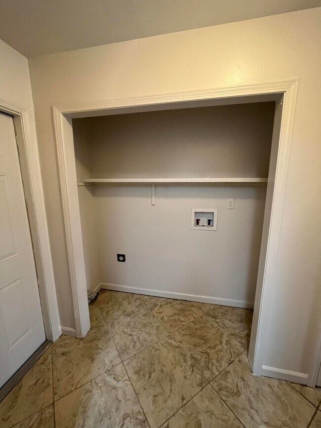 514 Landview Dr, Fort Walton Beach, FL 32547 Townhome Rentals in Fort Walton Beach FL