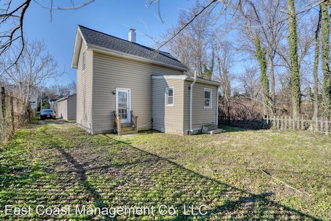 Building Photo - 2 br, 1 bath House - 122 Winters Lane