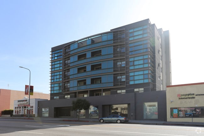 Building Photo - 12026 Wilshire Blvd