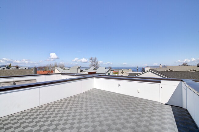 Building Photo - 3005 62nd Ave SW