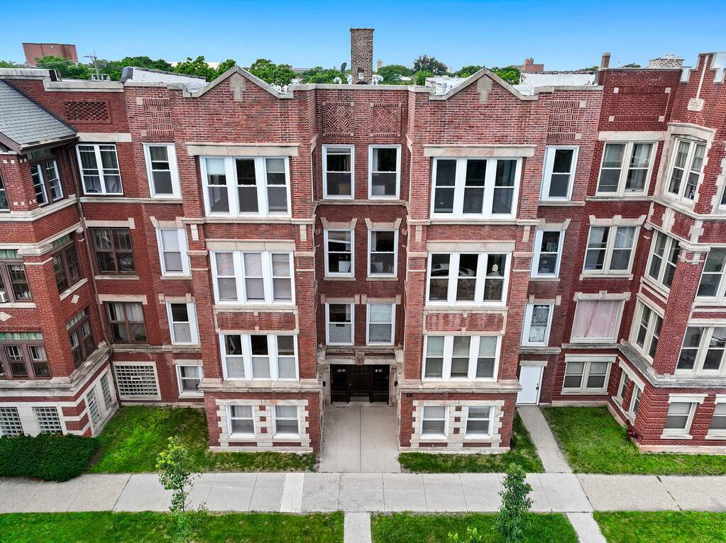 Foto principal - 5132 S Greenwood Ave