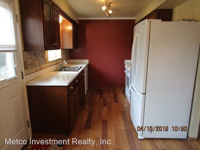 Building Photo - 4 br, 1.5 bath House - 5224 Sugarpine Cir