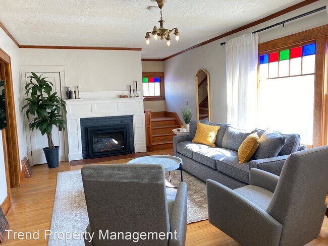 Foto del edificio - 4 br, 2.5 bath House - 20 11th Ave NW