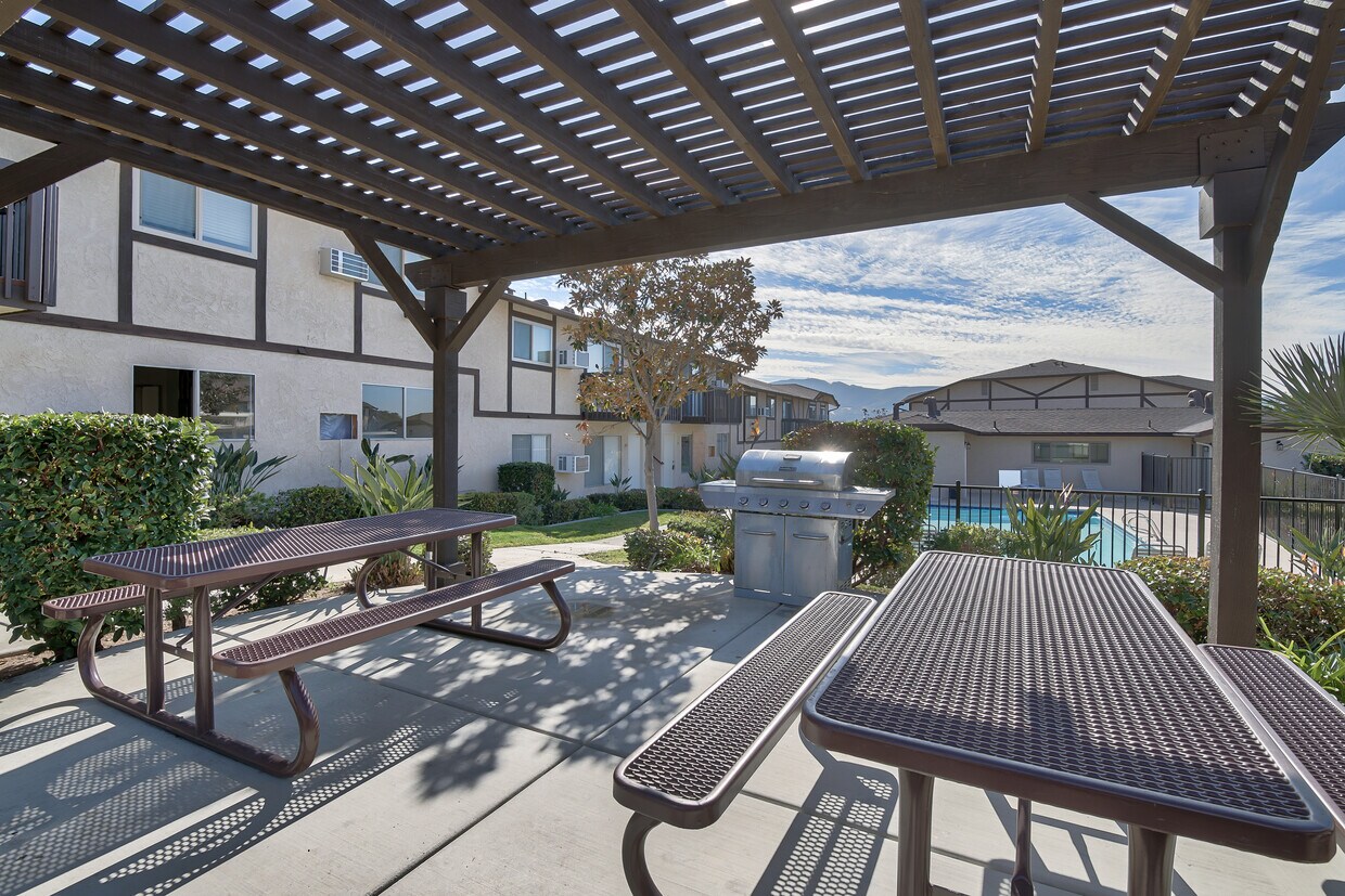 WINDSOR MANOR I Apartments in San Marcos, CA Westside Rentals