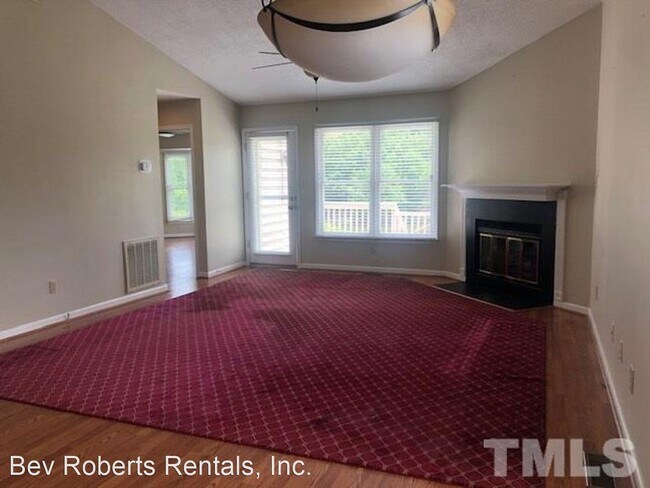 Building Photo - 2 br, 2 bath House - 222 Hanover Place