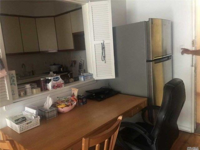 Foto del edificio - 4125 Kissena Blvd