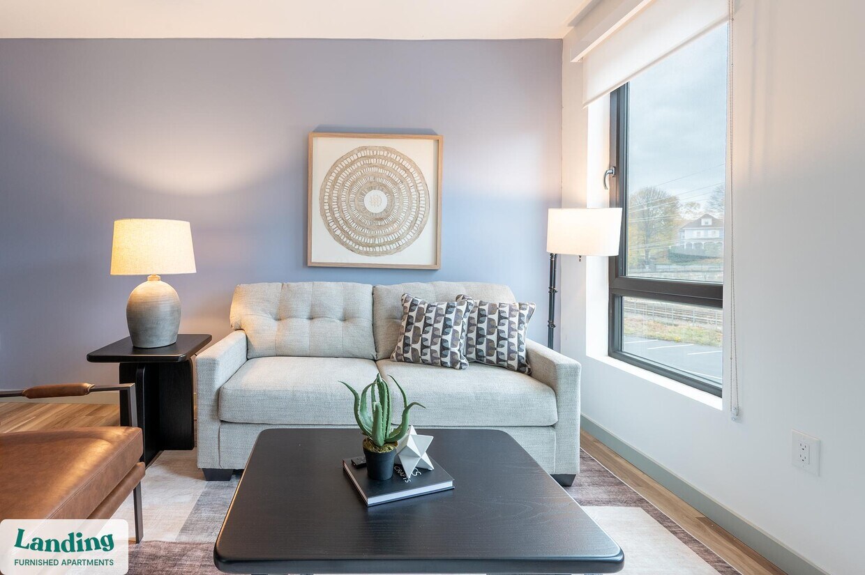 Foto principal - 39 Railroad Ave