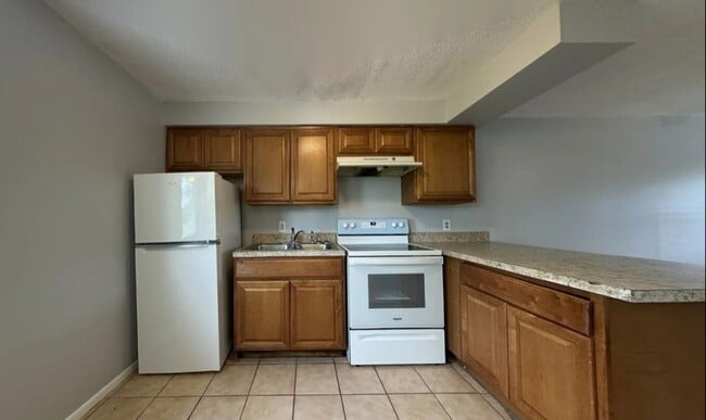 Foto del edificio - 3403 Palm Dr