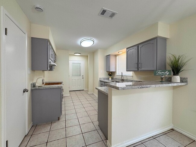 Foto del edificio - 304 Anthony Ln