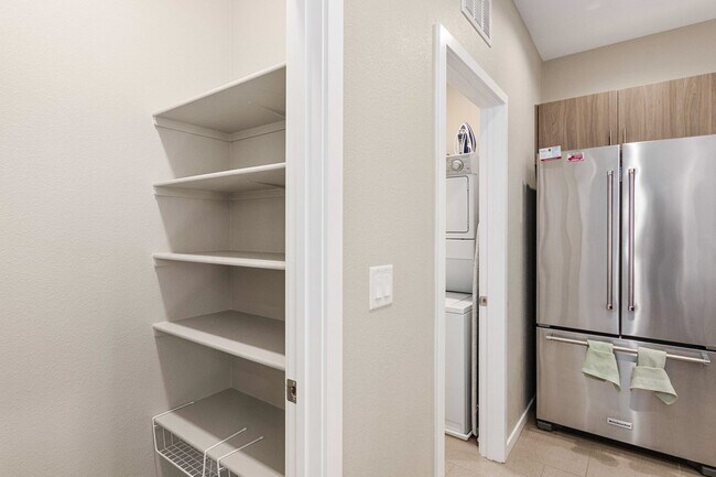 Foto del edificio - 11257 Rainbow Peak Ave