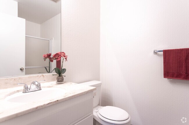 2BR, 2BA-900 SF - Windward Isle