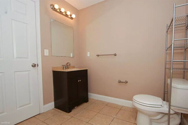 Foto del edificio - 4 br, 2 bath Duplex - 1912 N 18TH ST Unit 1