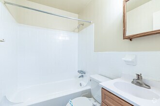 Eden- 2BR, 1BA - Victory at Edgewood