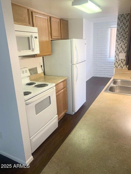 Photo - 6741 N 45th Ave Apartment