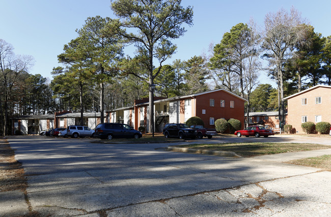 Building Photo - Smithdale Apartments