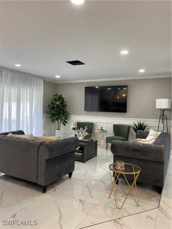 Foto del edificio - 1419 Shelby Pkwy