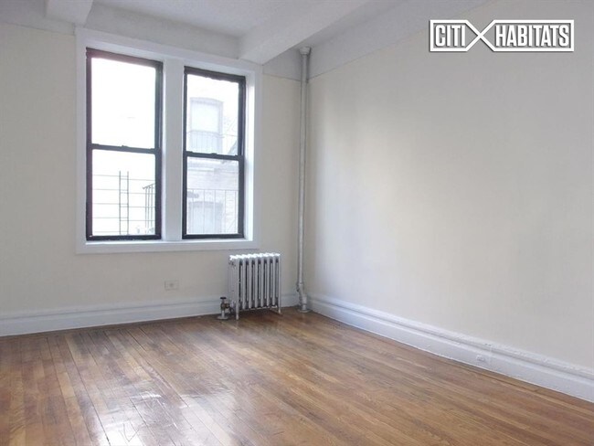 Building Photo - 1441 Metropolitan Ave