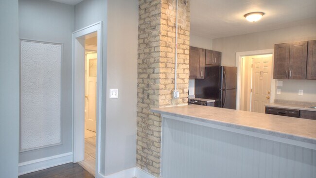 Foto del edificio - Murray Upper Flat